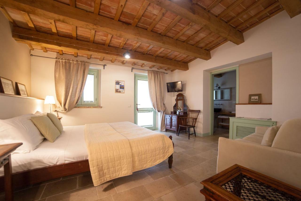 Le Maracla Country House 이에시 외부 사진
