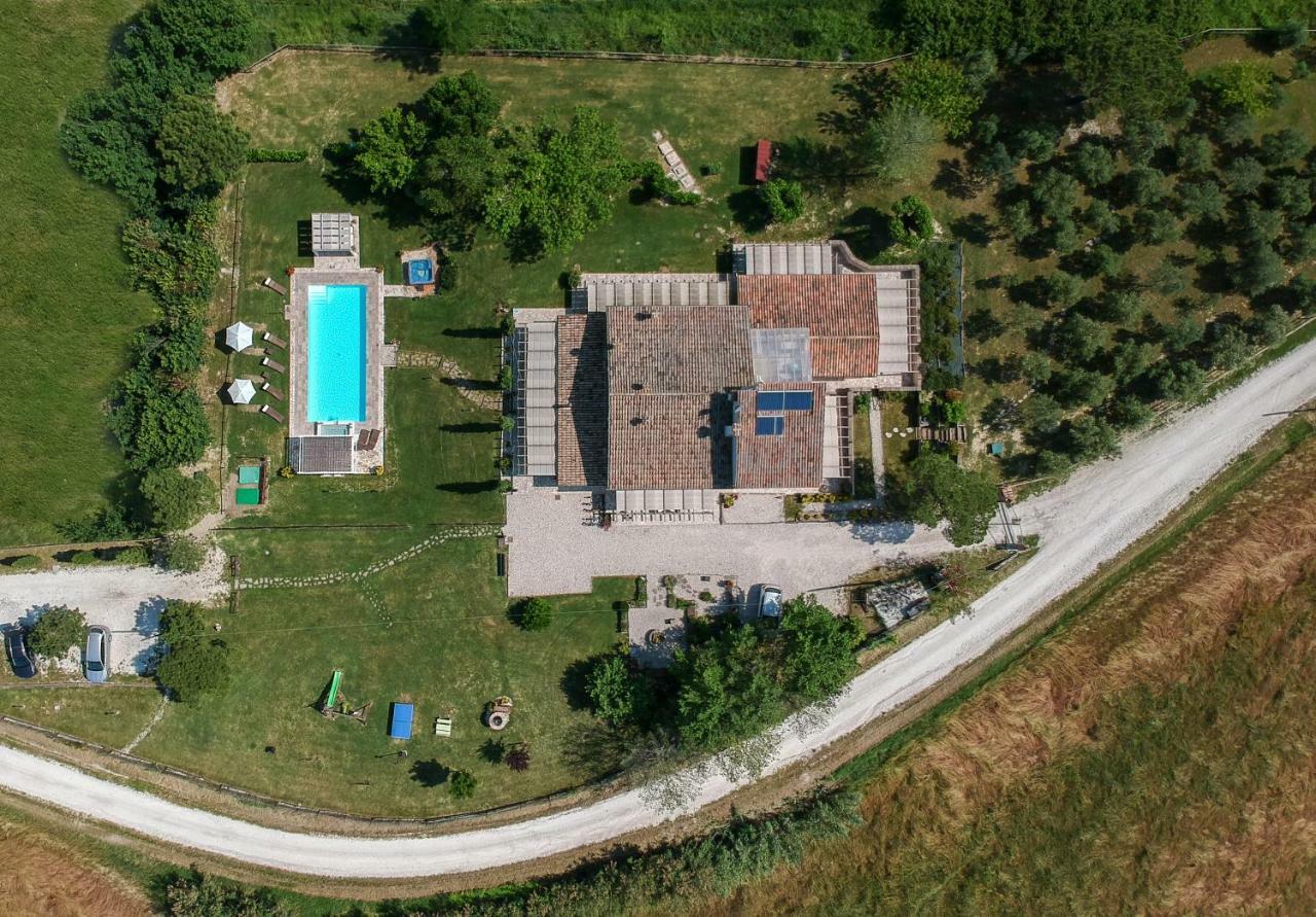 Le Maracla Country House 이에시 외부 사진